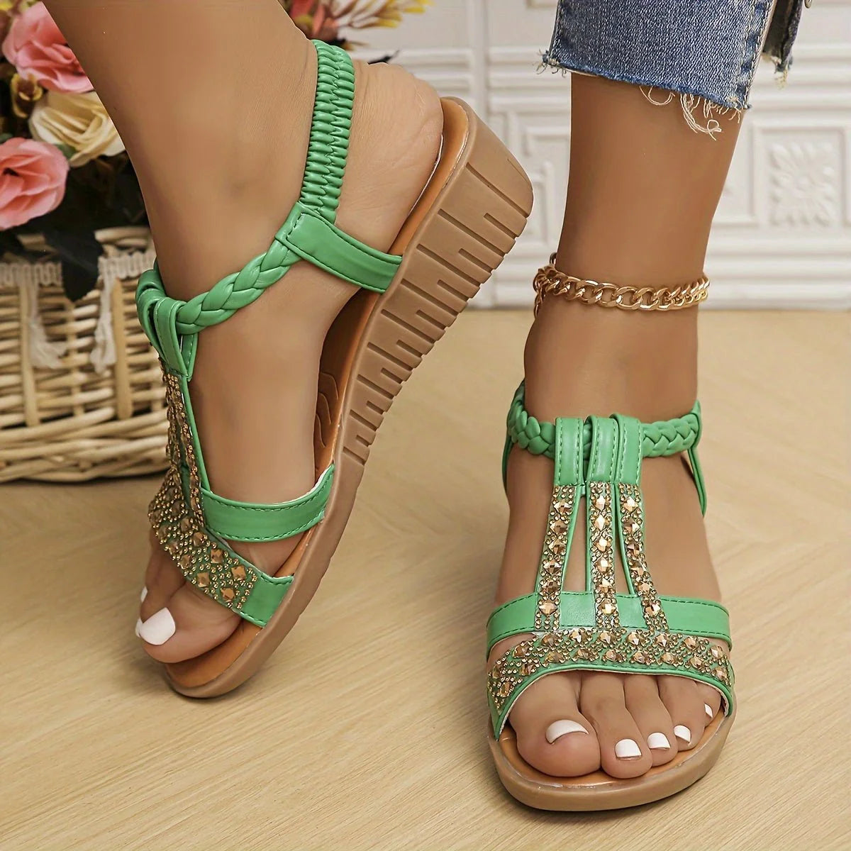 Lucia Glitzer-Sandalette mit Keilabsatz