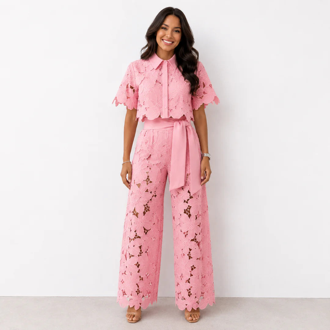 Amélie | Elegantes Lochspitzen-Set (Bluse & Hose)